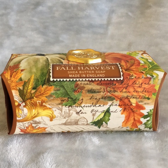 Fall Harvest Scented Shea Butter Designer Hand Soap Made in England NWT 8.7oz - Picture 5 of 14